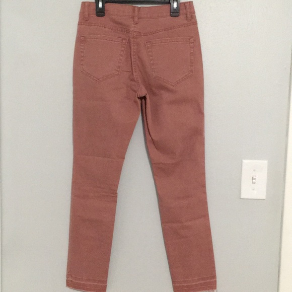 Distressed Mauve jeans - Picture 5 of 5